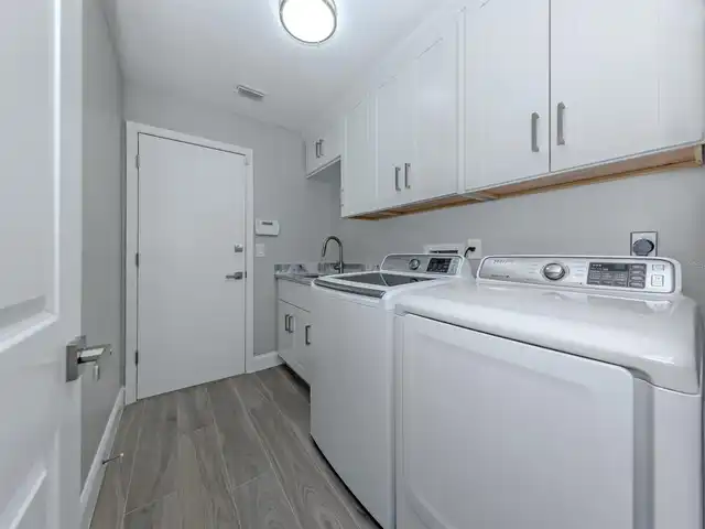 Listing Photo 33