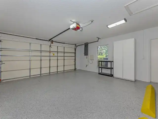 Listing Photo 34
