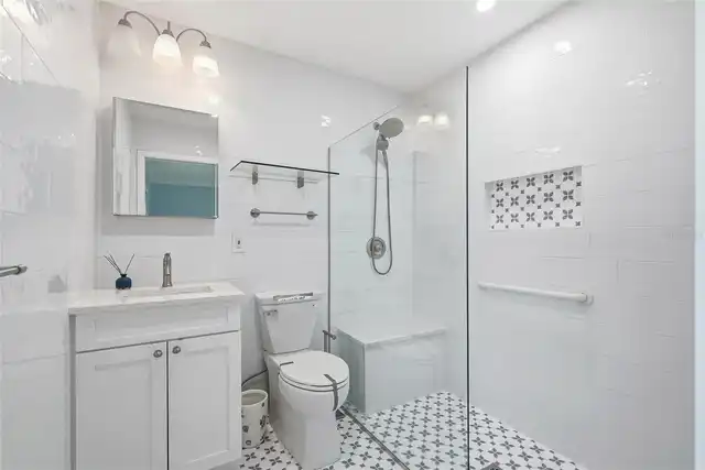 Listing Photo 23