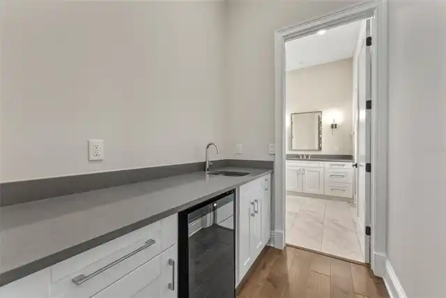 Listing Photo 29