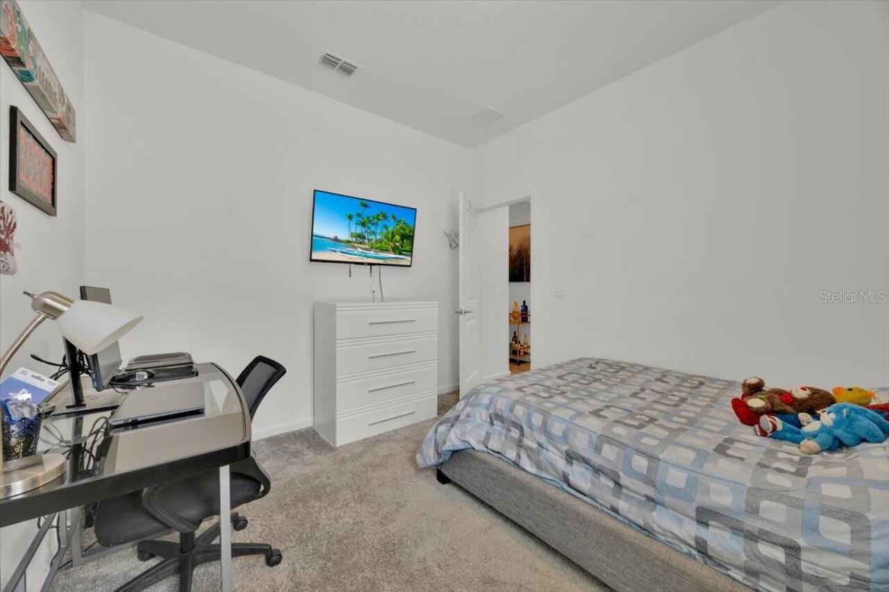 Listing Photo 19