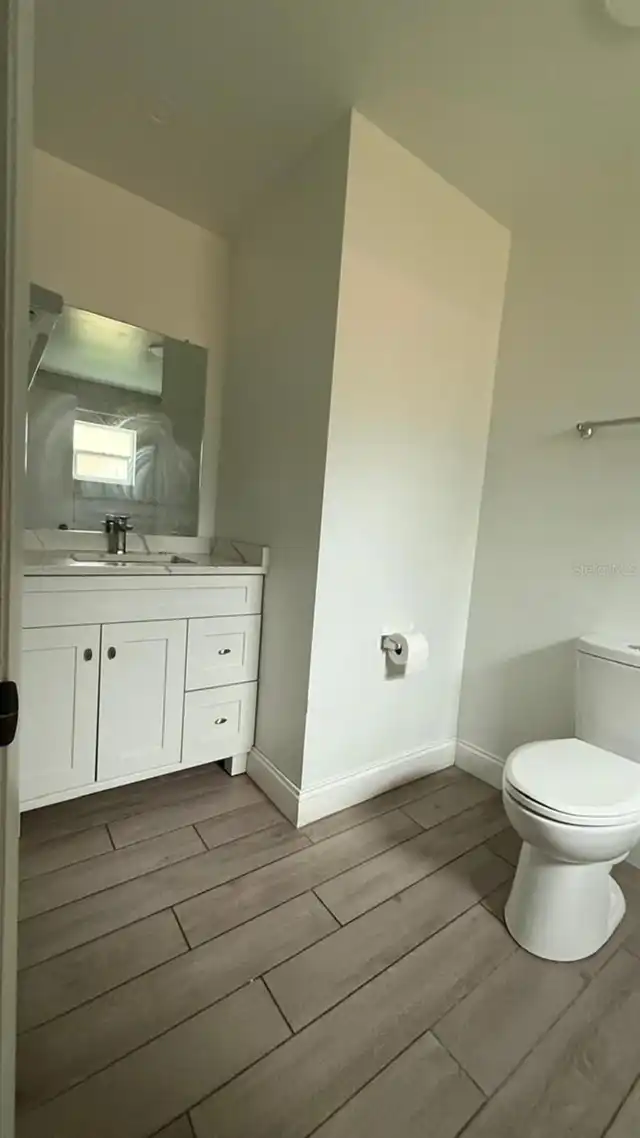Listing Photo 17