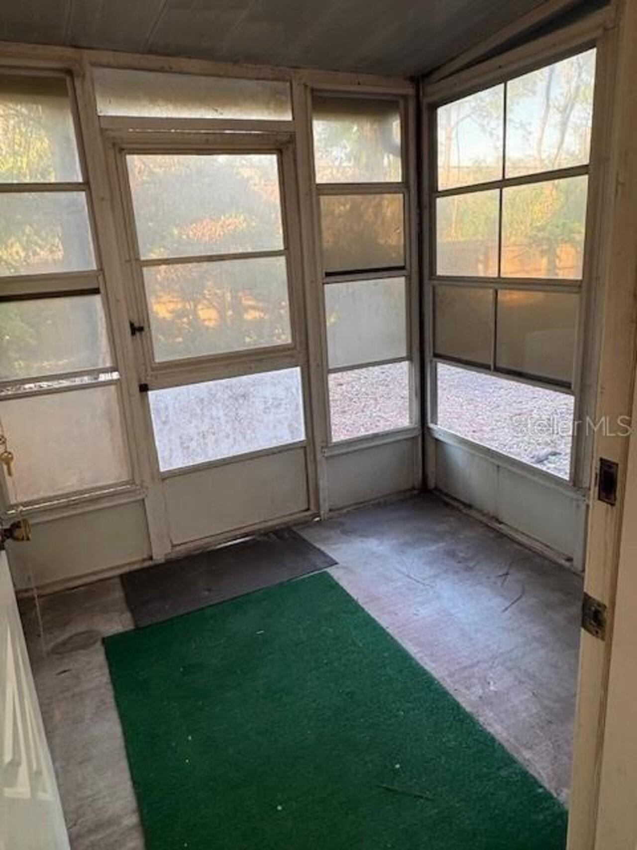 Listing Photo 16