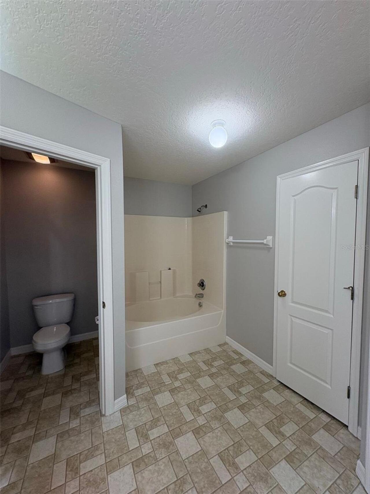 Listing Photo 29