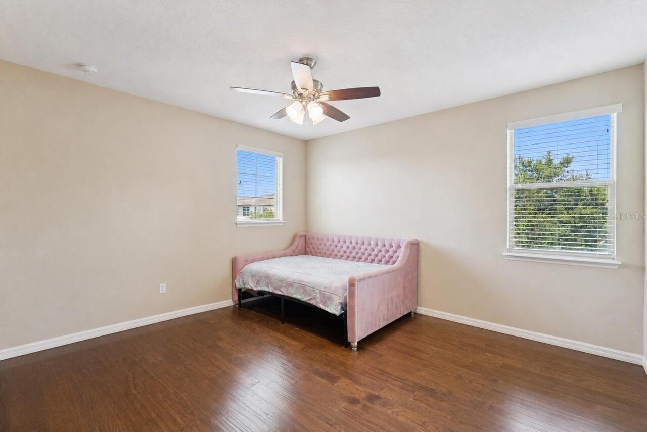 Listing Photo 33