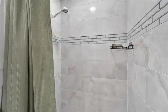 Listing Photo 43