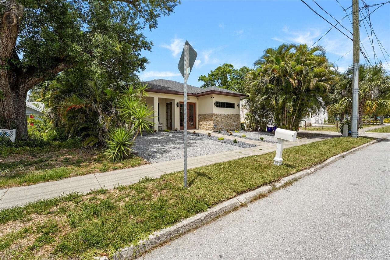 Listing Photo 20