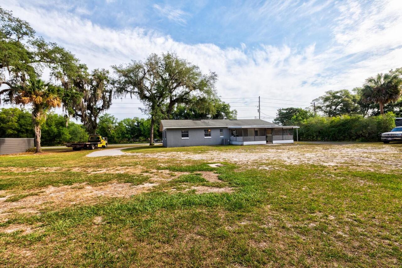 Listing Photo 15
