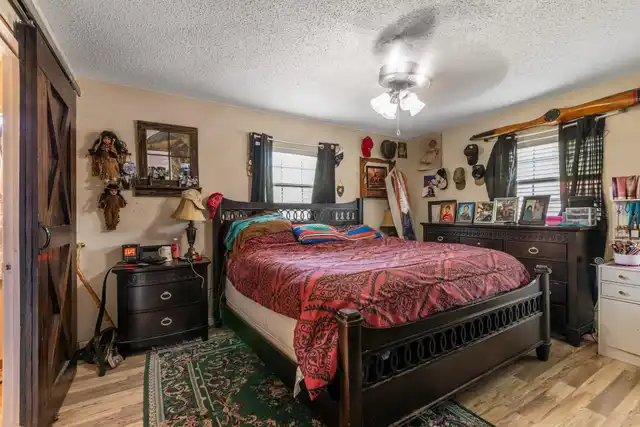 Listing Photo 7