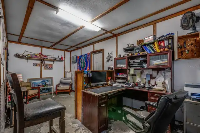 Listing Photo 22