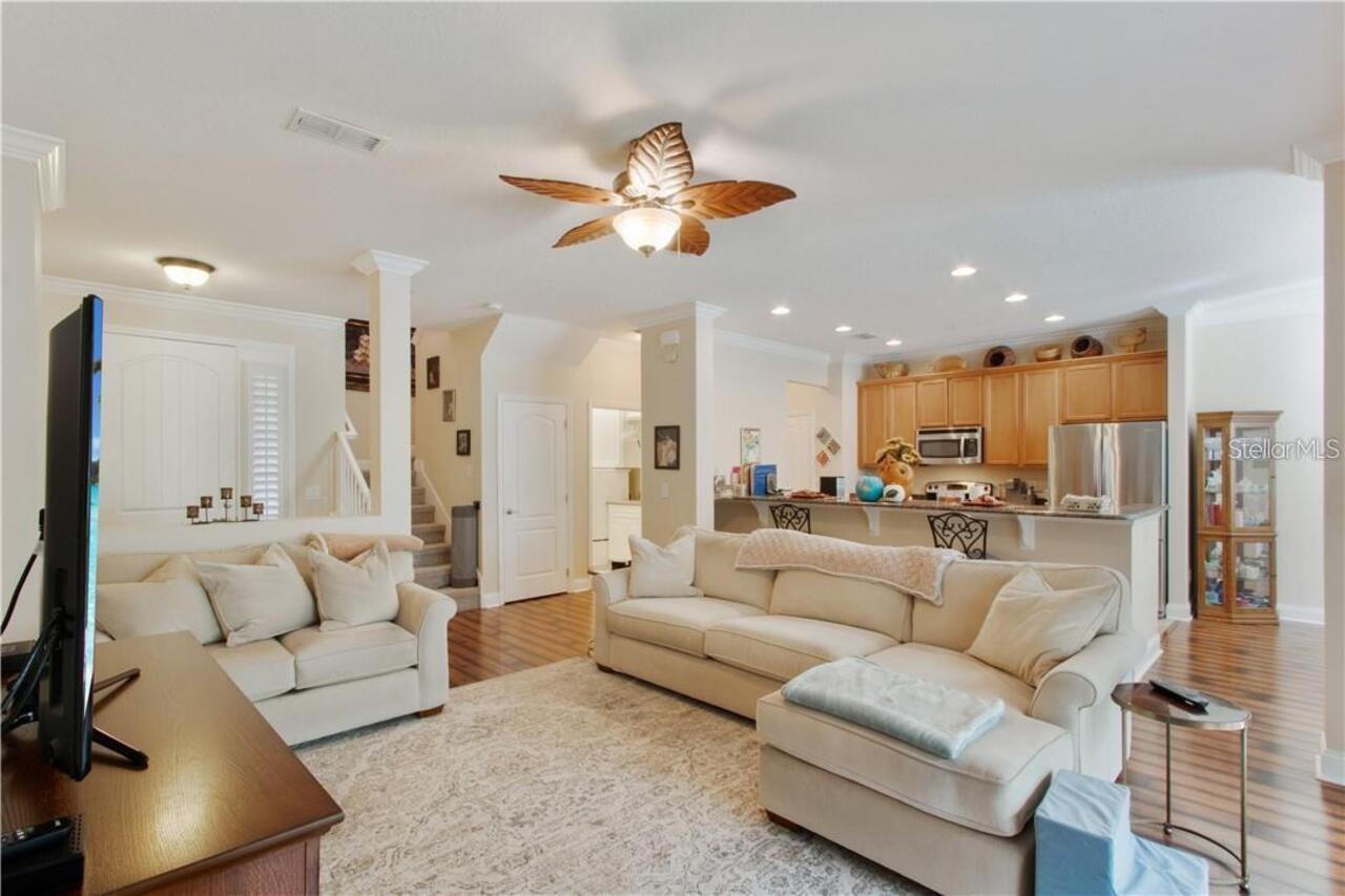 Listing Photo 8