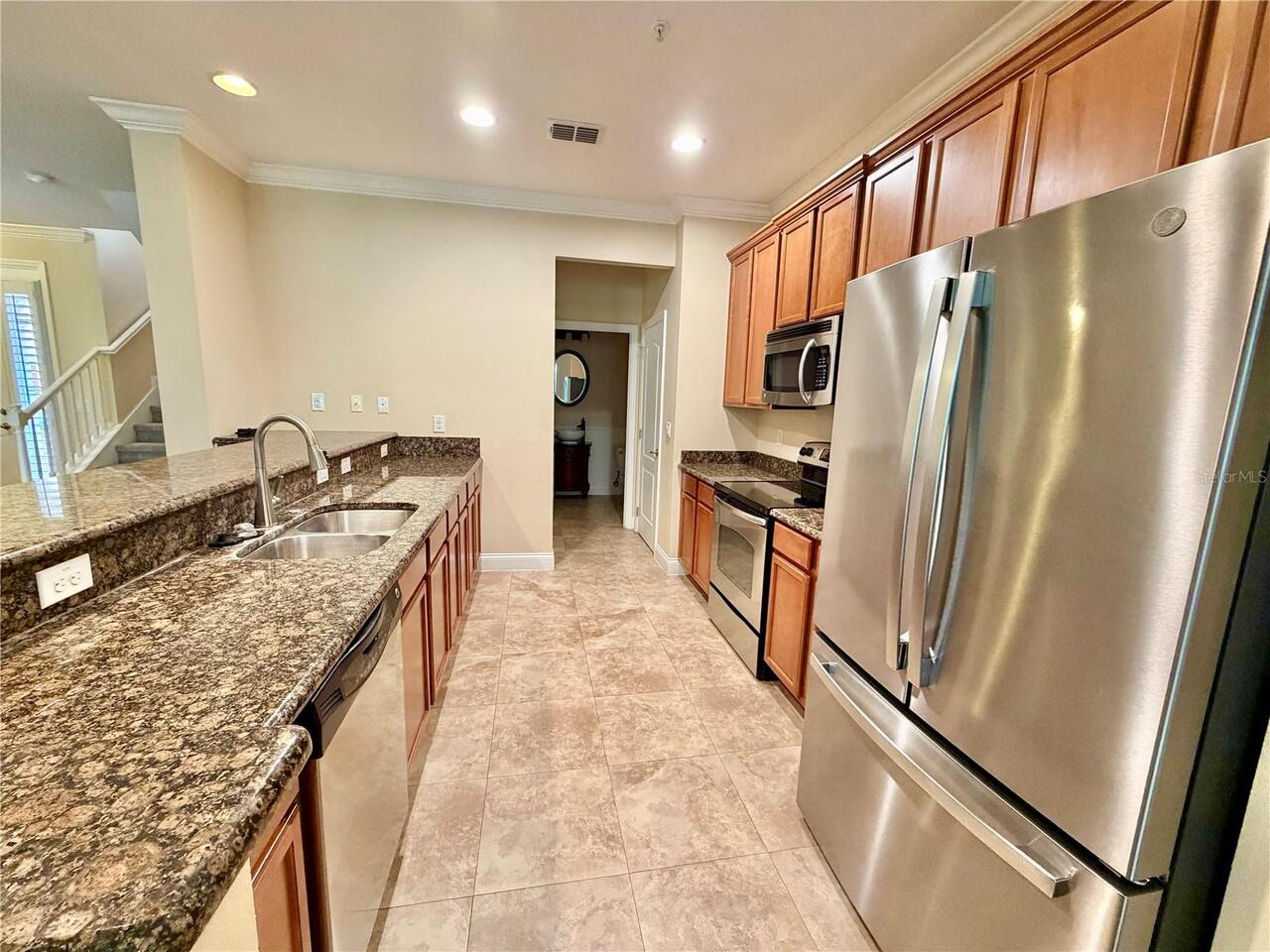 Listing Photo 11