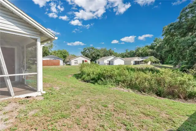 Listing Photo 17