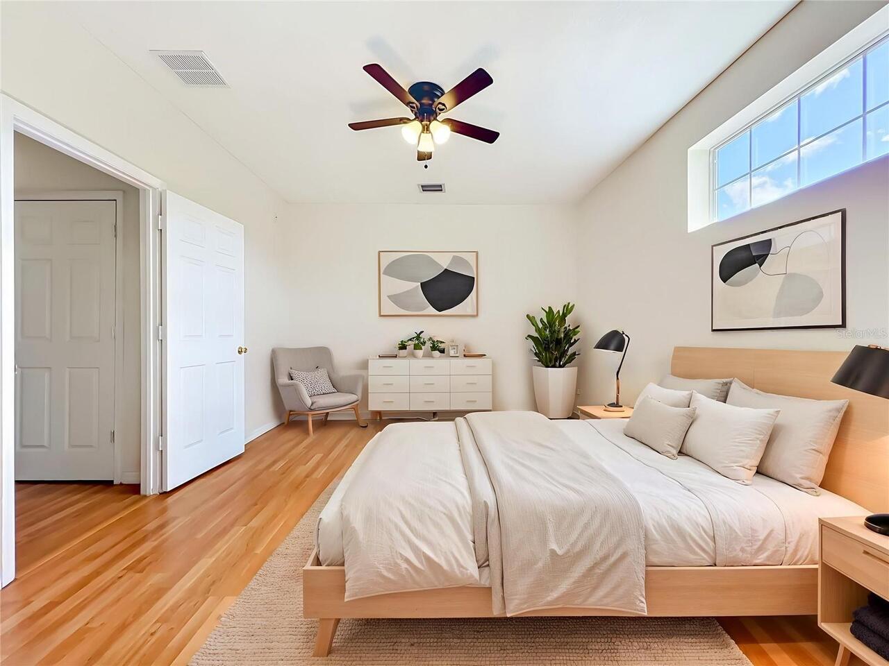 Listing Photo 42
