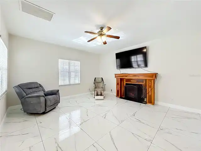 Listing Photo 29
