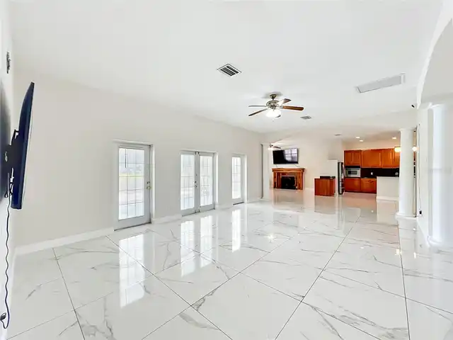 Listing Photo 32