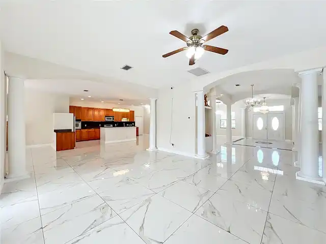 Listing Photo 34