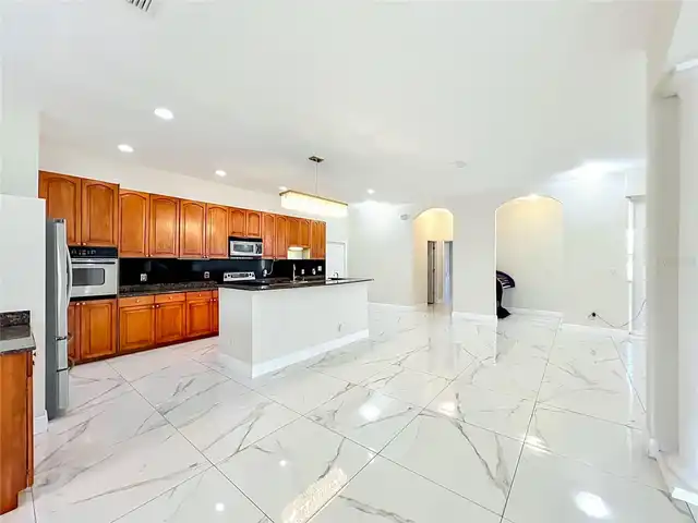 Listing Photo 35