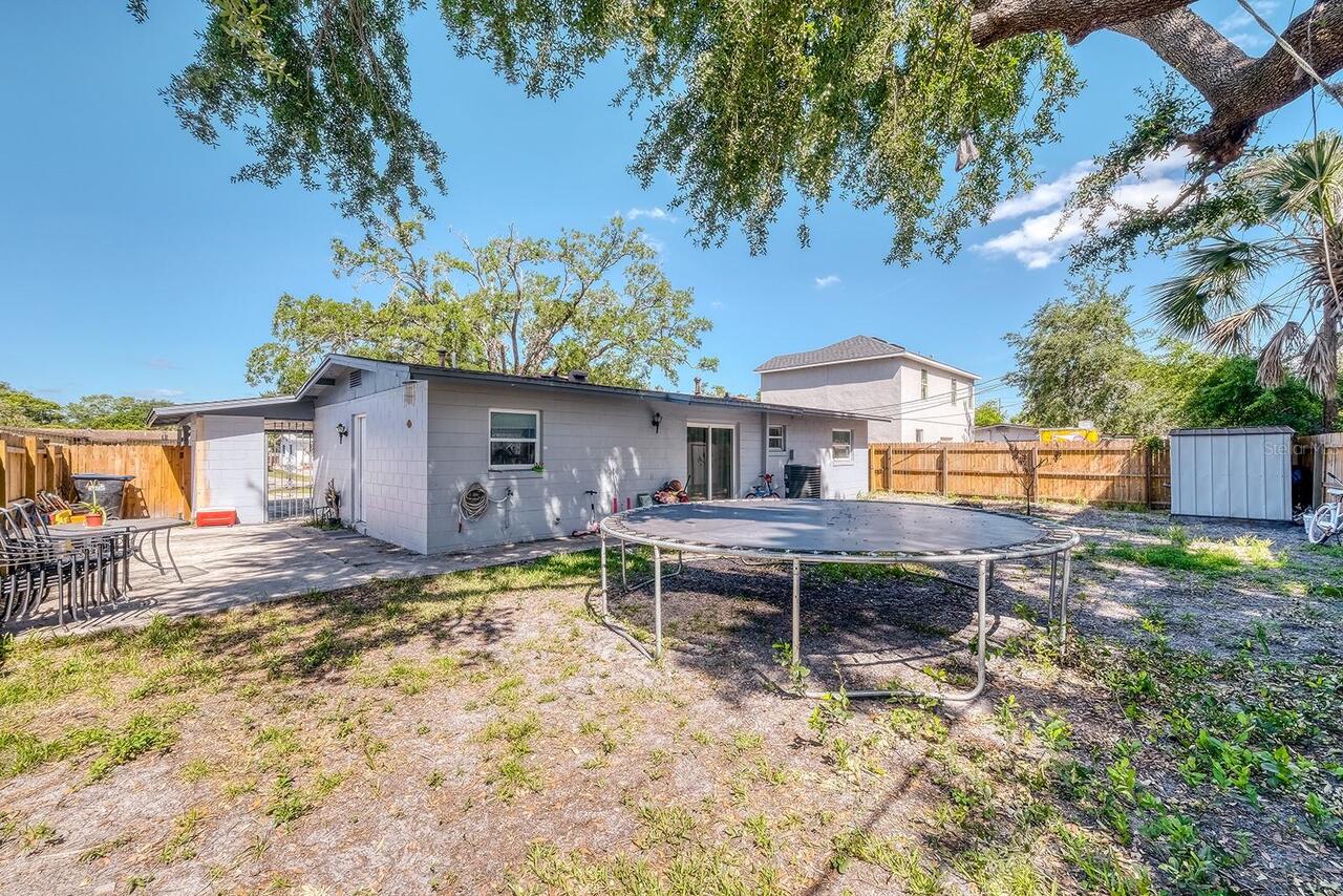 Listing Photo 25