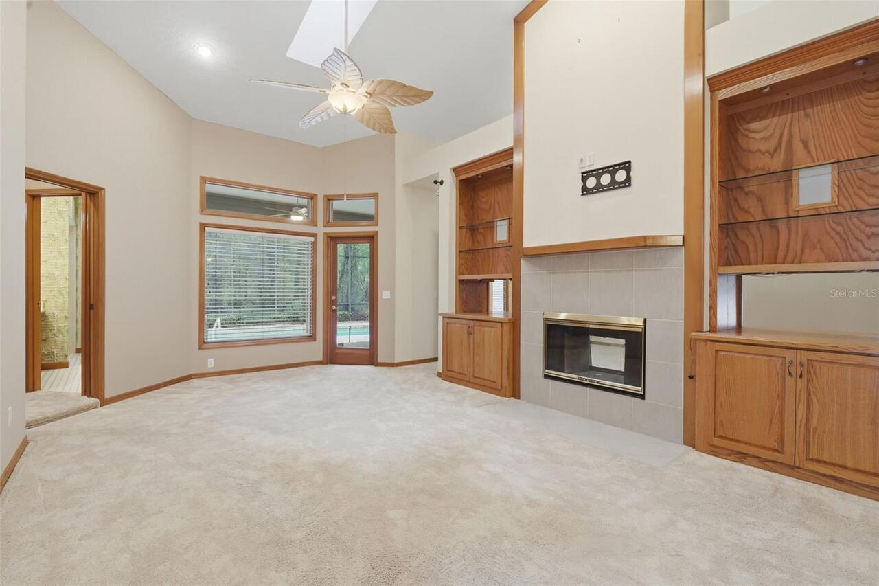 Listing Photo 9