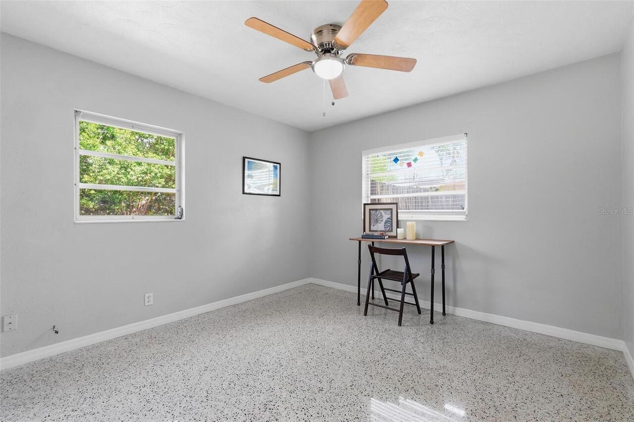 Listing Photo 17