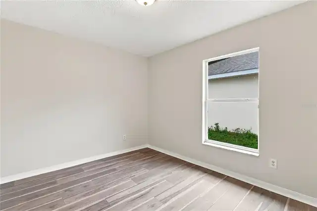 Listing Photo 34