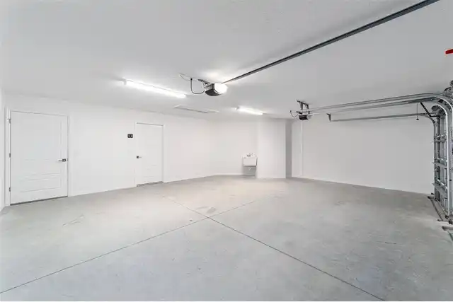 Listing Photo 32