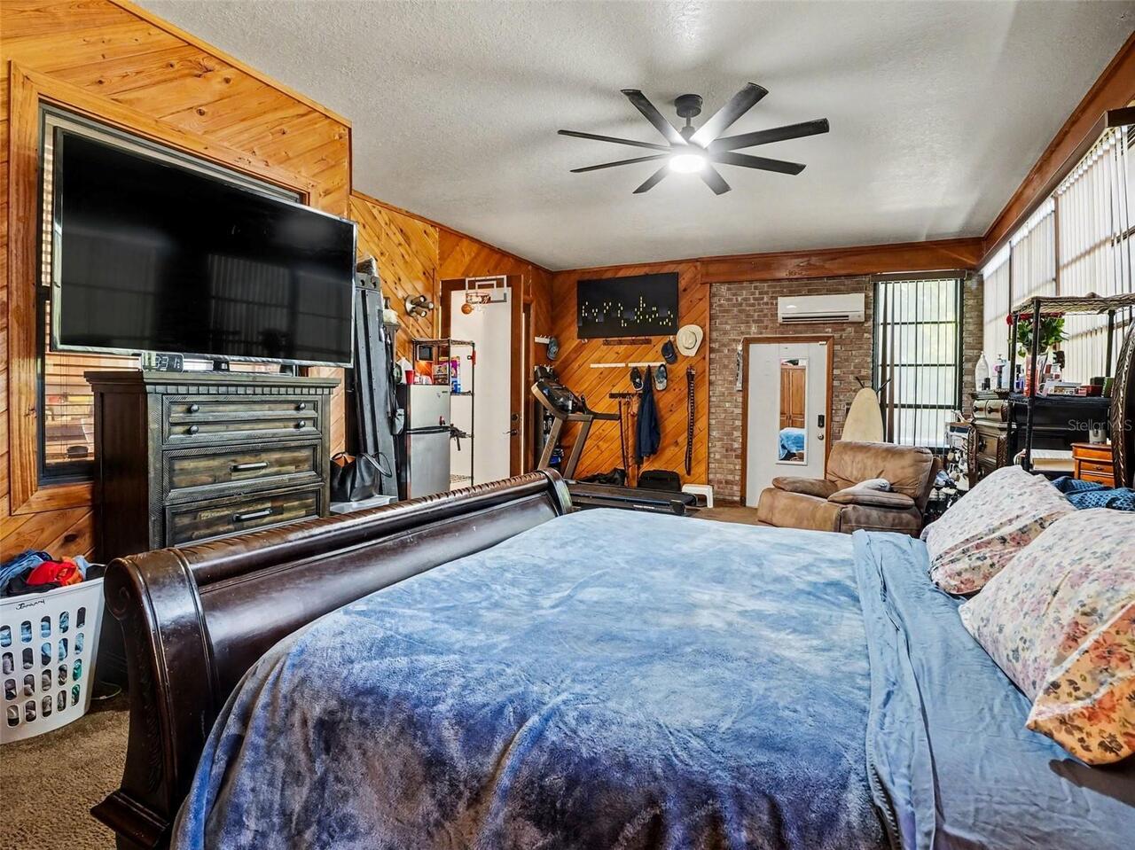 Listing Photo 14