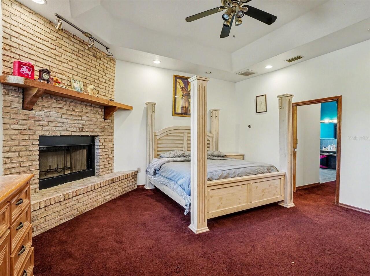 Listing Photo 16