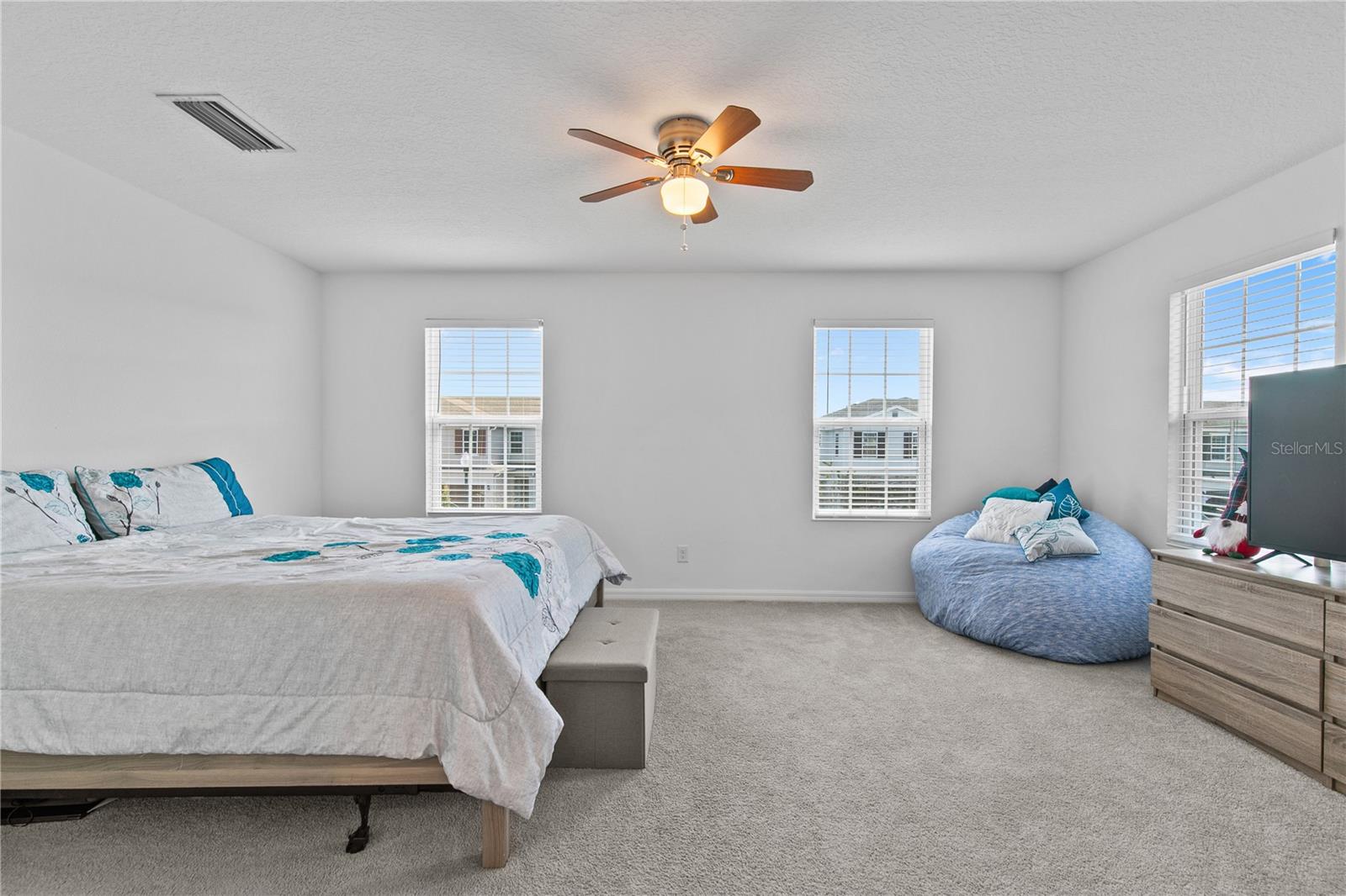 Listing Photo 14