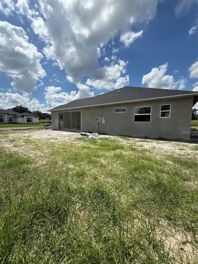 Listing Photo 17