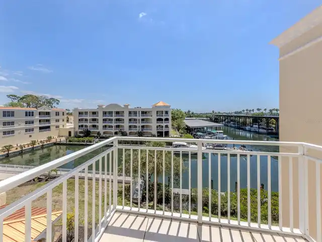 Listing Photo 25