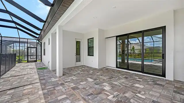 Listing Photo 22