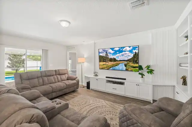 Listing Photo 27