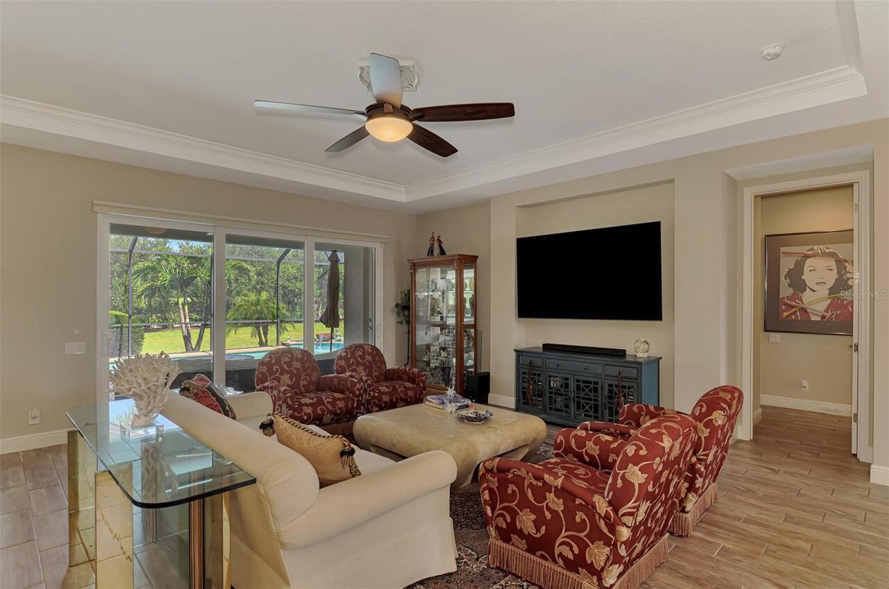 Listing Photo 25