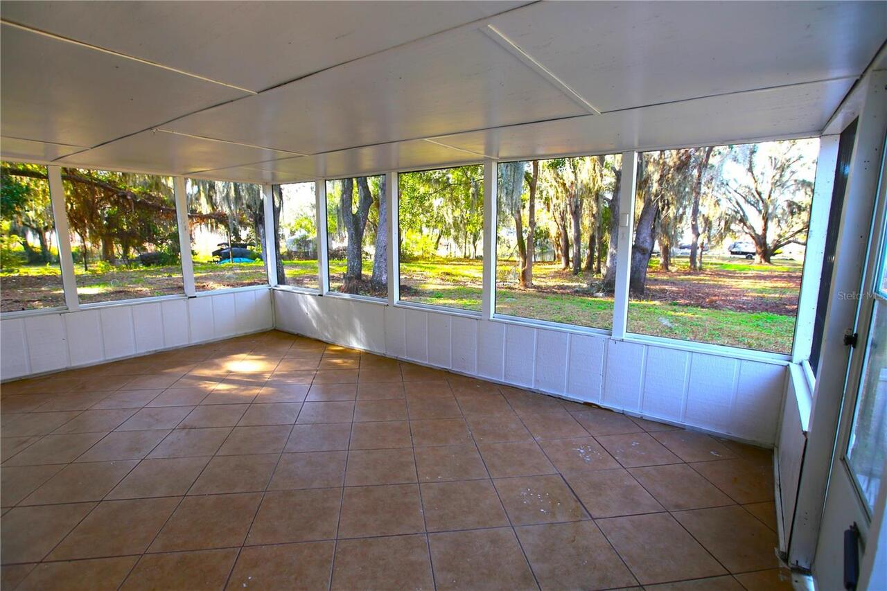 Listing Photo 15