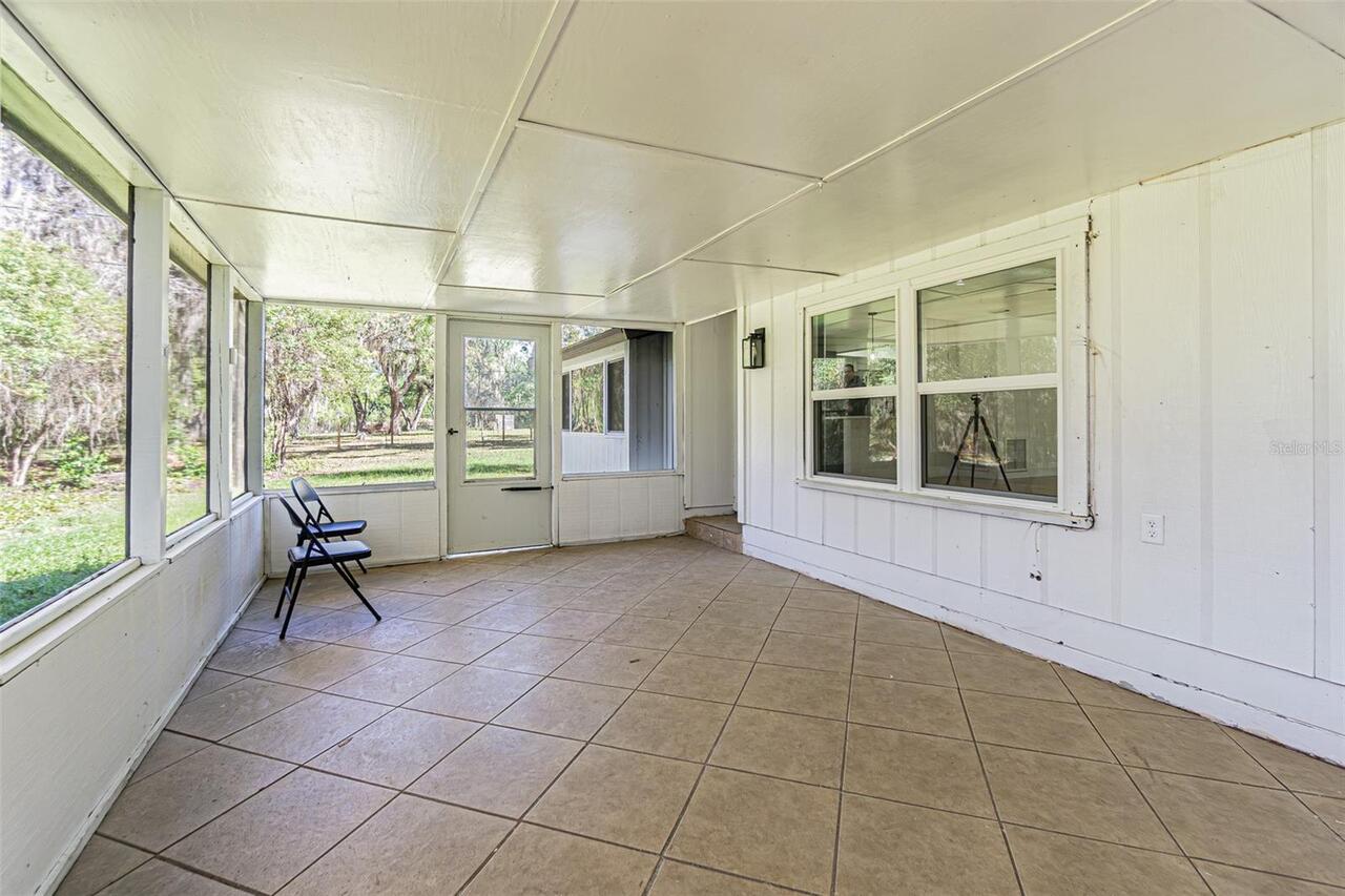 Listing Photo 17