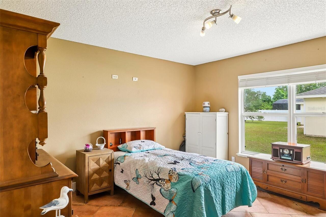 Listing Photo 33