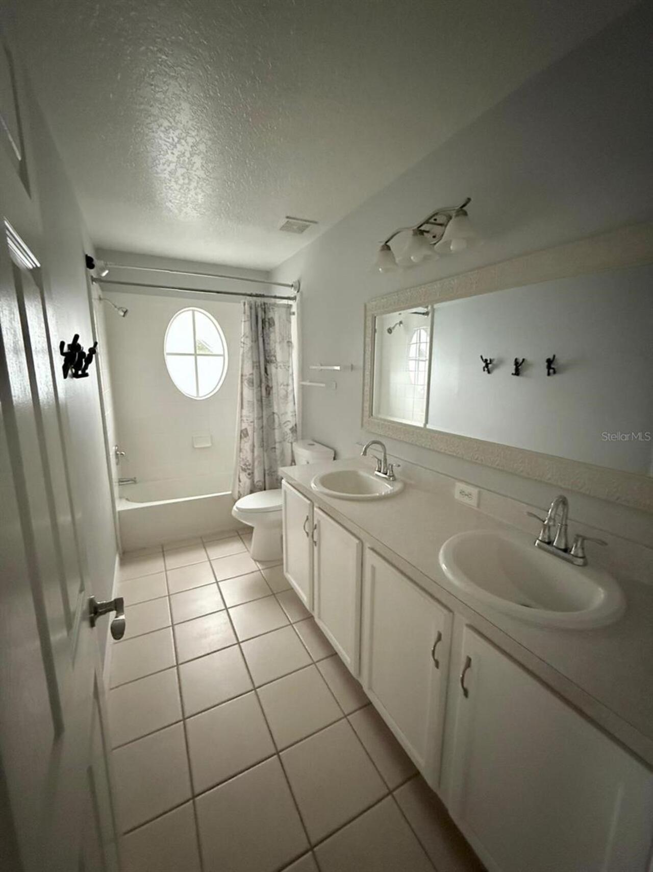 Listing Photo 38