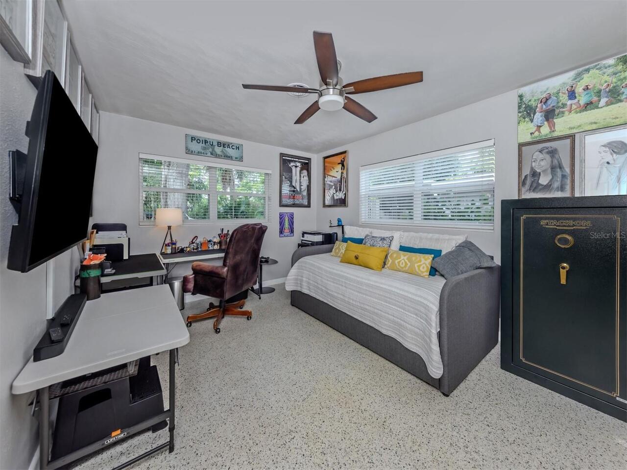 Listing Photo 19