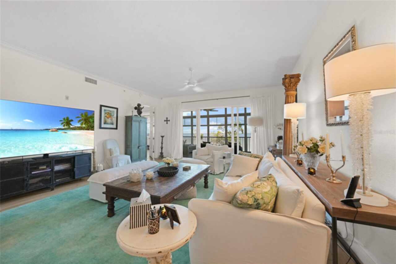 Listing Photo 8