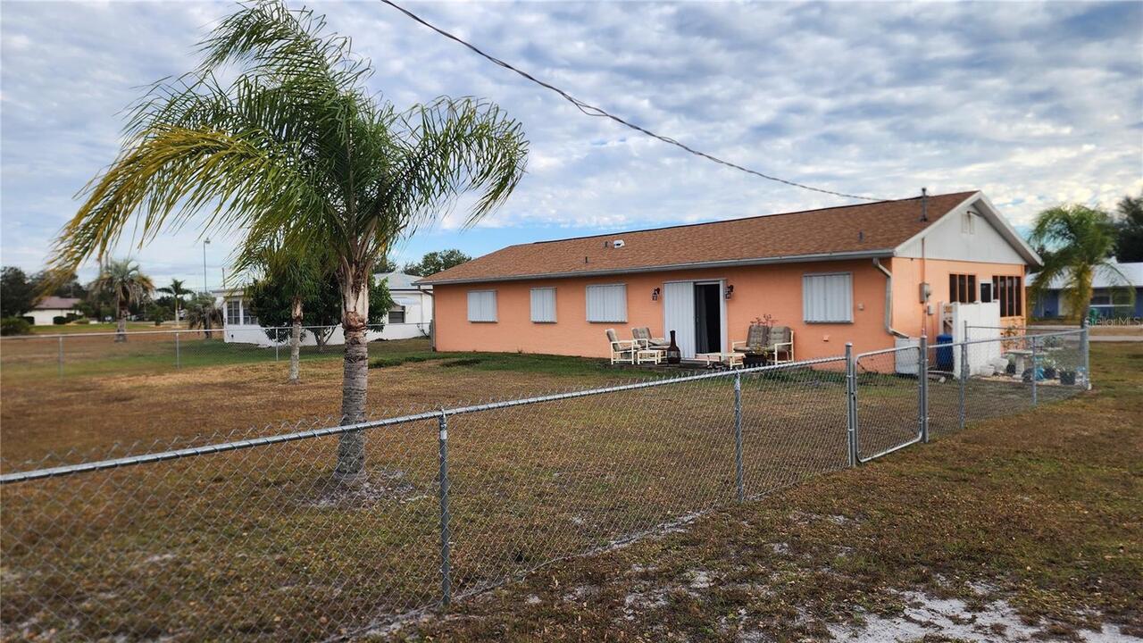 Listing Photo 6