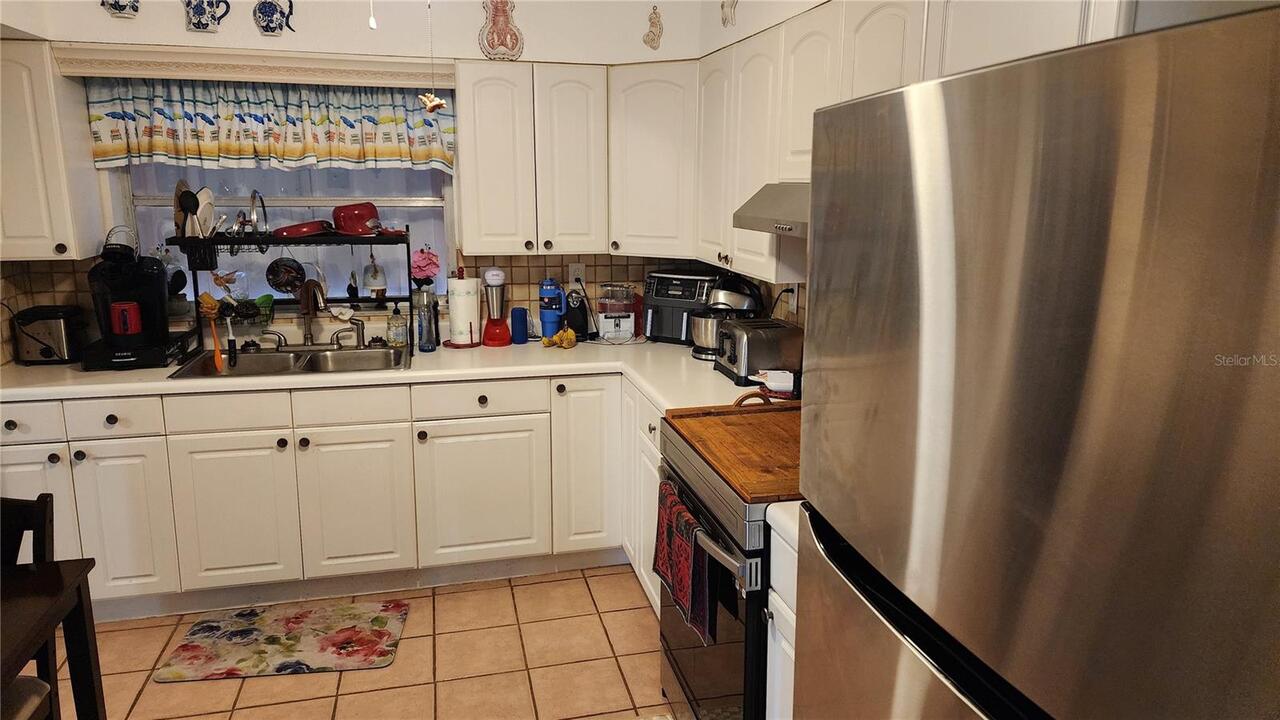 Listing Photo 16