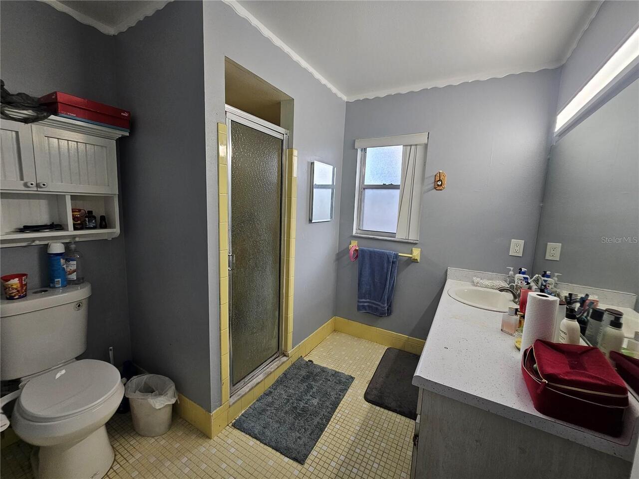 Listing Photo 11
