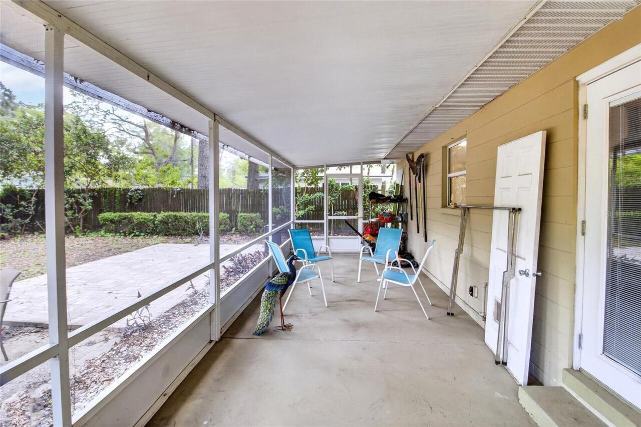 Listing Photo 16