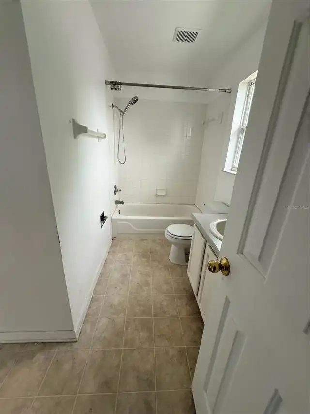 Listing Photo 20