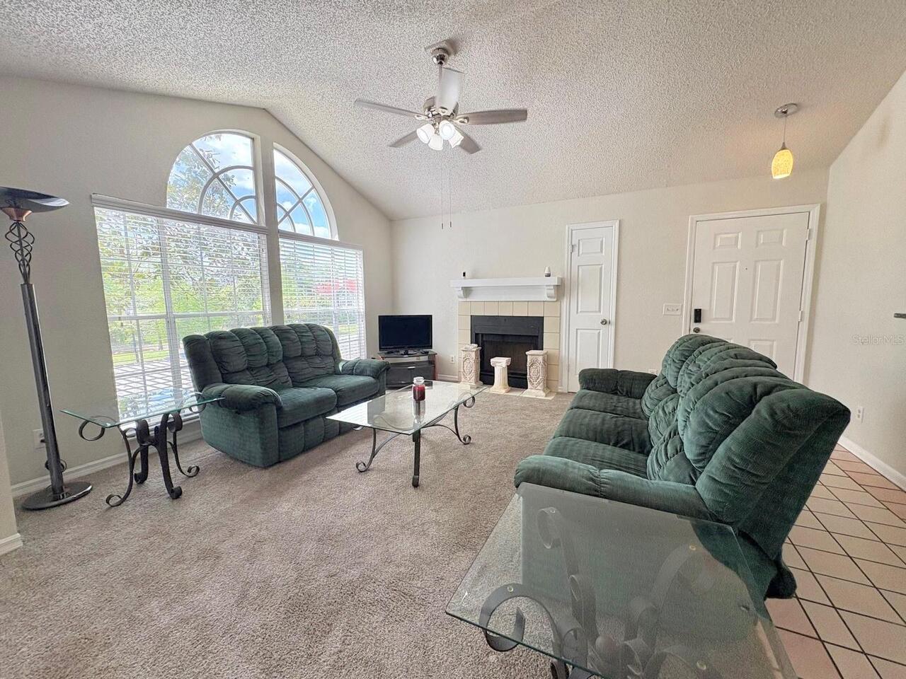 Listing Photo 8