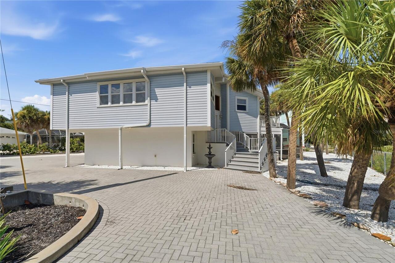 Listing Photo 8