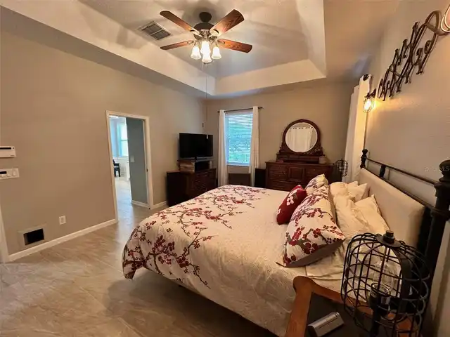 Listing Photo 33