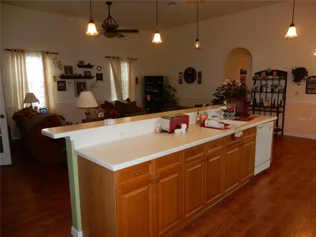 Listing Photo 15